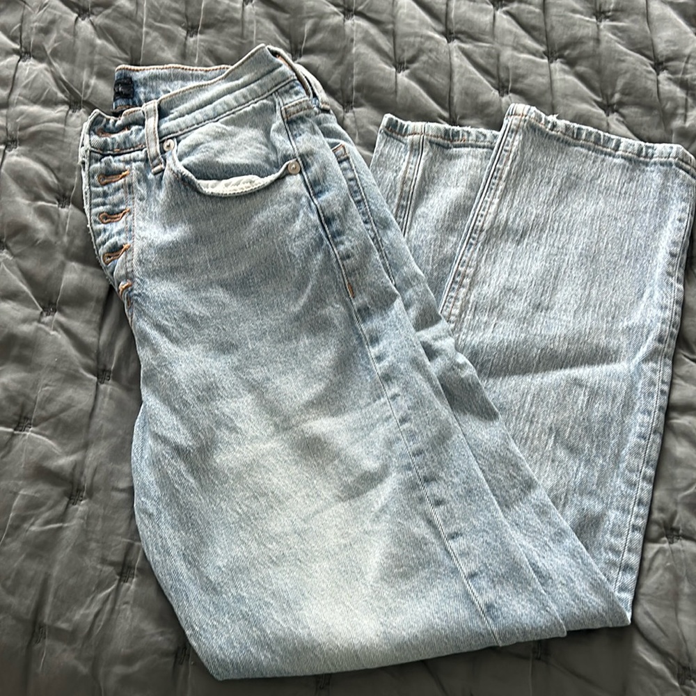 High rise jeans - Picture 1 of 5
